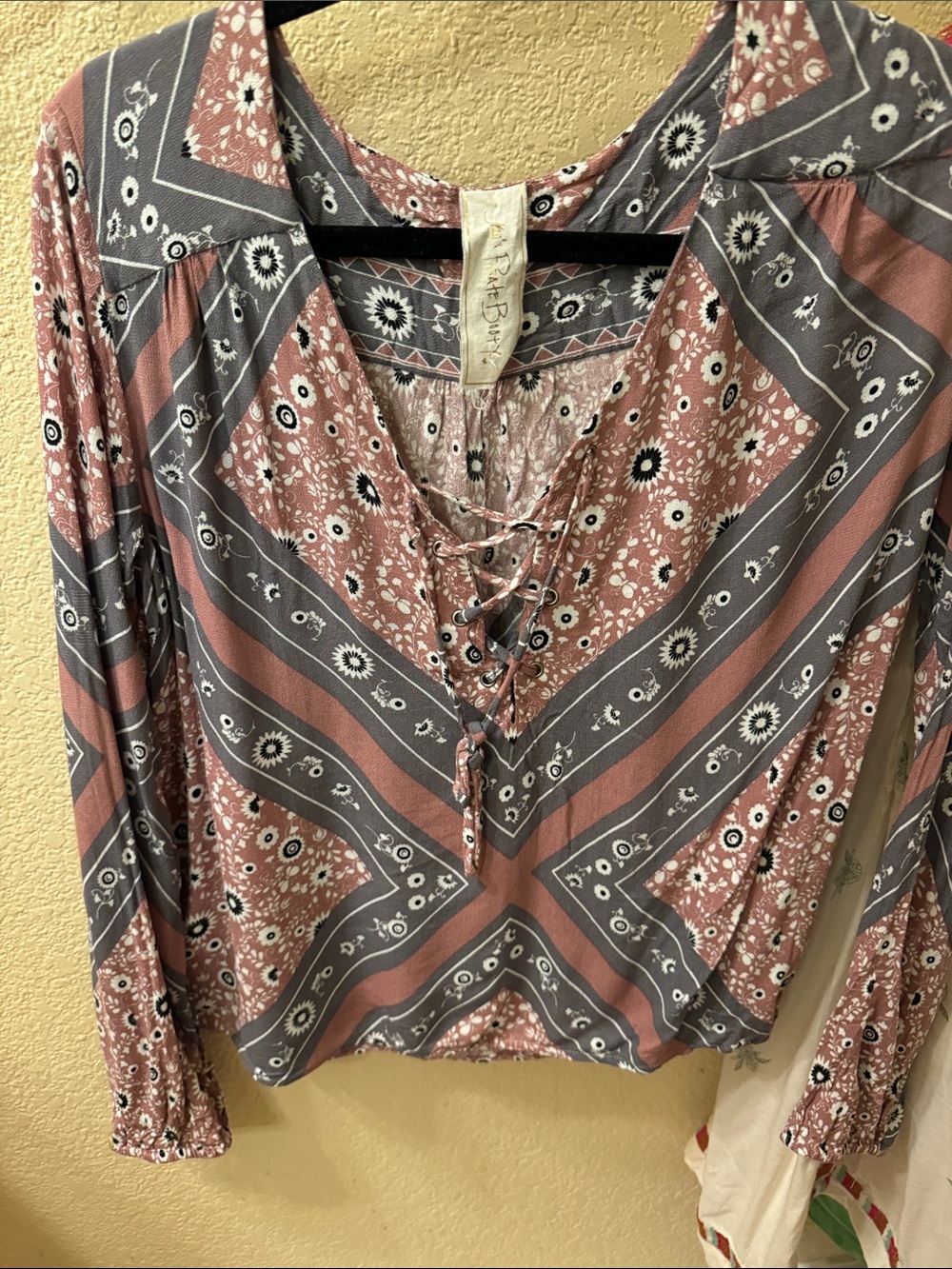 Jen's Pirate Booty Mauve and Gray Bandana Lace-Up Blouse